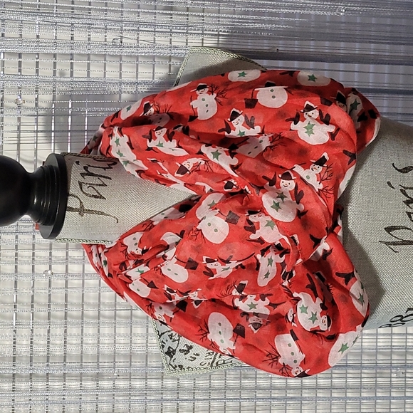 Nordstrom Accessories - New Nordstrom Women's Snowman Print Holiday Infinity Loop Scarf, One Size!